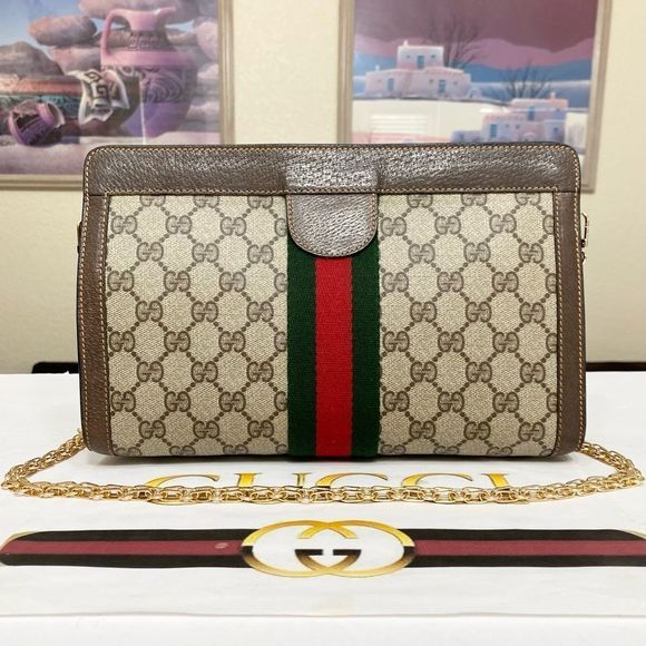 Gucci Handbags - GUCCI GG Pattern Clutch Shoulder Bag 💼